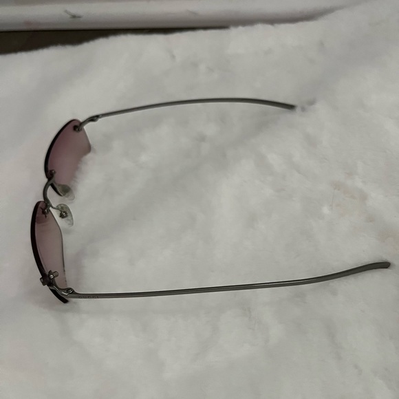 Host Pick !!!  GUCCI authentic sunglasses - Picture 9 of 11